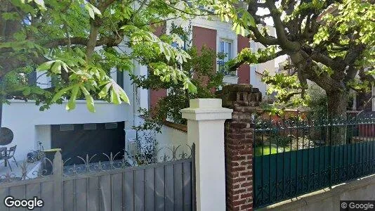 Apartments for rent in Nanterre - Photo from Google Street View