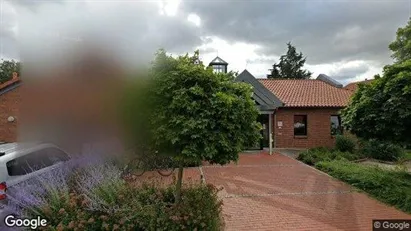 Apartments for rent in Schaumburg - Photo from Google Street View