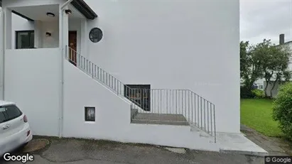 Apartments for rent in Reykjavík Hlíðar - Photo from Google Street View