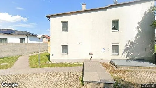 Apartments for rent in Drösing - Photo from Google Street View