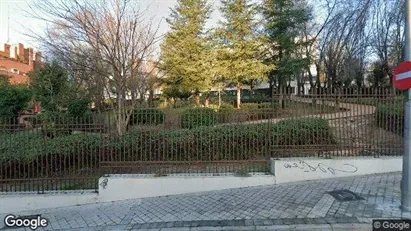 Apartments for rent in Madrid Hortaleza - Photo from Google Street View