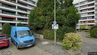 Apartments for rent in Cologne Lindenthal - Photo from Google Street View