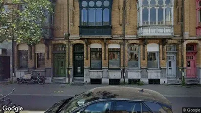 Apartments for rent in Antwerp Borgerhout - Photo from Google Street View Apartments for rent in Antwerp Borgerhout - Photo from Google Street View