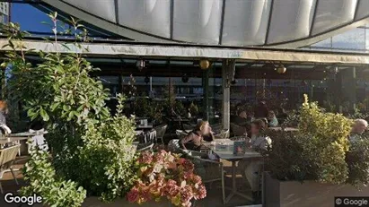 Apartments for rent in Vienna Donaustadt - Photo from Google Street View Apartments for rent in Vienna Donaustadt - Photo from Google Street View