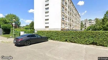 Apartments for rent in Antwerp Hoboken - Photo from Google Street View Apartments for rent in Antwerp Hoboken - Photo from Google Street View