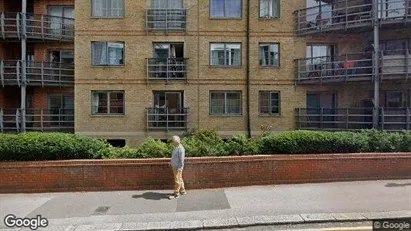Apartments for rent in Reading - Berkshire - Photo from Google Street View