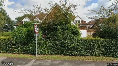Apartments for rent in Reading - Berkshire - Photo from Google Street View