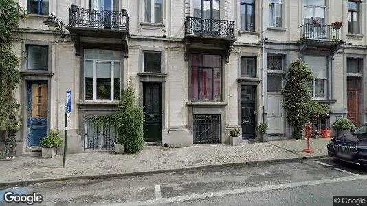 Apartments for rent in Brussels Etterbeek - Photo from Google Street View