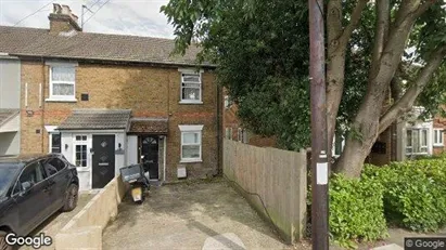 Apartments for rent in Hayes - Middlesex - Photo from Google Street View