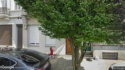 Apartments for rent in Brussels Schaarbeek - Photo from Google Street View