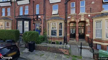 Apartments for rent in Leeds - West Yorkshire - Photo from Google Street View Apartments for rent in Leeds - West Yorkshire - Photo from Google Street View