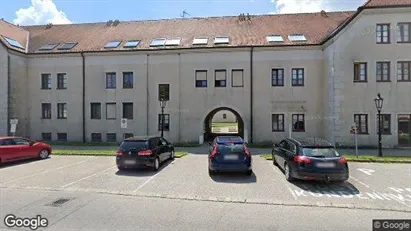 Apartments for rent in Dürnkrut - Photo from Google Street View Apartments for rent in Dürnkrut - Photo from Google Street View