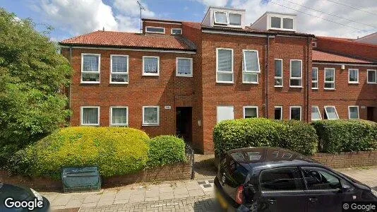 Rooms for rent in New Malden - Surrey - Photo from Google Street View