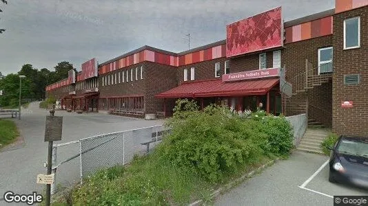 Rooms for rent in Nacka - Photo from Google Street View