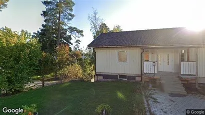 Apartments for rent in Nacka - Photo from Google Street View