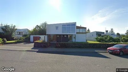 Apartments for rent in Reykjavík Hlíðar - Photo from Google Street View