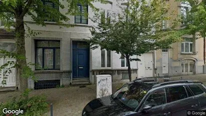 Apartments for rent in Brussels Schaarbeek - Photo from Google Street View