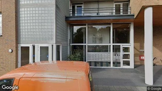 Apartments for rent in Rotterdam Hillegersberg-Schiebroek - Photo from Google Street View