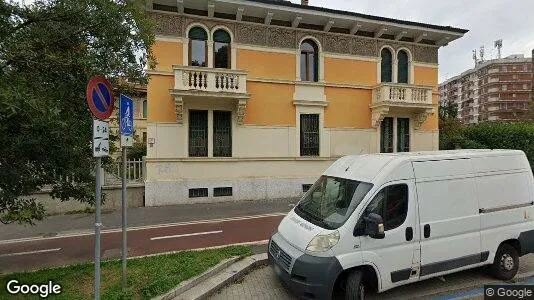 Rooms for rent in Milano Zona 2 - Stazione Centrale, Gorla, Turro, Greco, Crescenzago - Photo from Google Street View