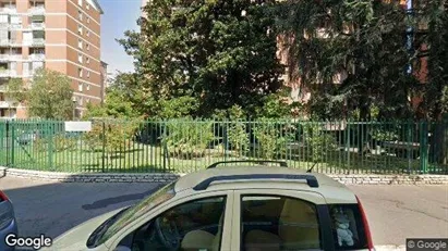 Rooms for rent in Milano Zona 8 - Fiera, Gallaratese, Quarto Oggiaro - Photo from Google Street View