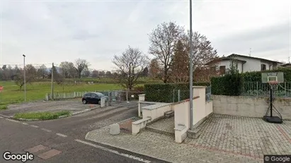 Apartments for rent in Villa Guardia - Photo from Google Street View