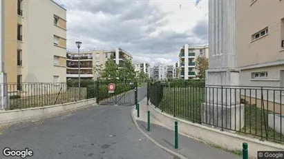 Apartments for rent in Évry - Photo from Google Street View