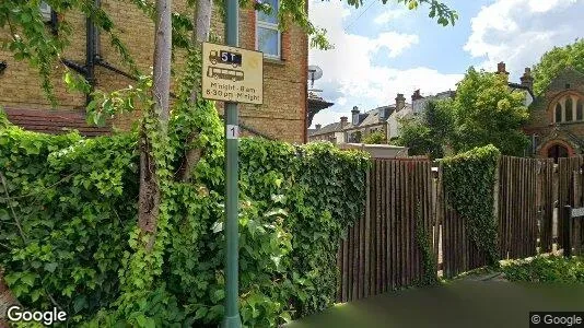 Apartments for rent in Wallington - Surrey - Photo from Google Street View