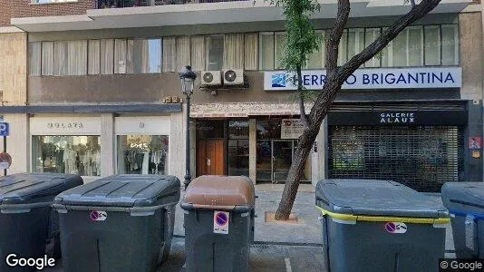 Apartments for rent in Valencia Ciutat Vella - Photo from Google Street View