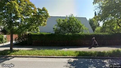 Apartments for rent in Taufkirchen - Photo from Google Street View
