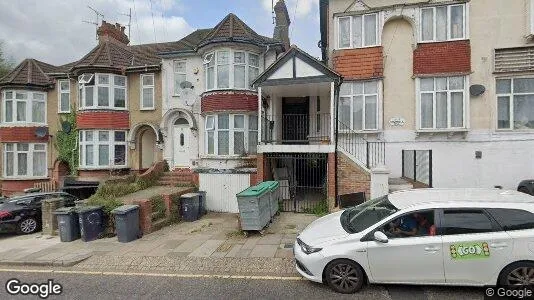 Apartments for rent in Luton - Bedfordshire - Photo from Google Street View