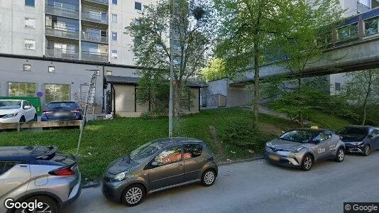 Apartments for rent in Stockholm West - Photo from Google Street View