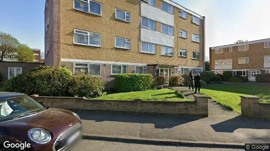 Apartments for rent in Wallington - Surrey - Photo from Google Street View