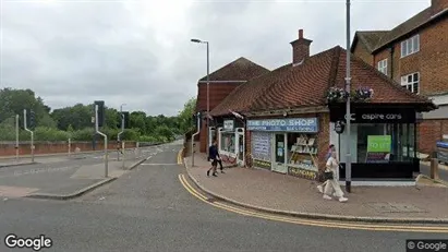 Apartments for rent in Gerrards Cross - Buckinghamshire - Photo from Google Street View
