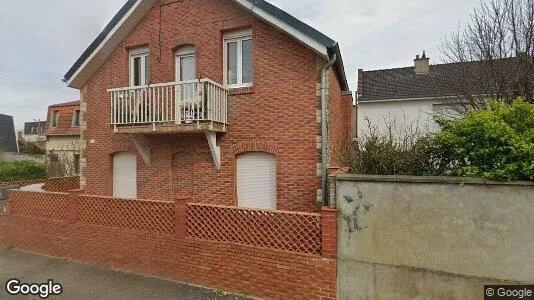 Apartments for rent in Montreuil - Photo from Google Street View