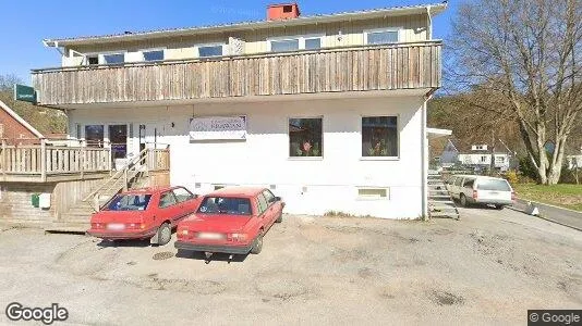 Apartments for rent in Orust - Photo from Google Street View
