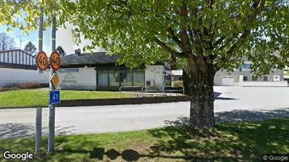 Apartments for rent in Mark - Photo from Google Street View