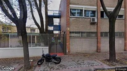 Apartments for rent in Madrid Ciudad Lineal - Photo from Google Street View