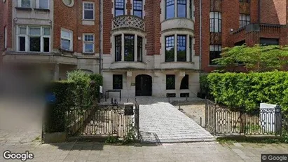 Apartments for rent in Brussels Schaarbeek - Photo from Google Street View
