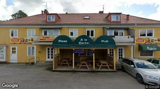 Apartments for rent in Mark - Photo from Google Street View