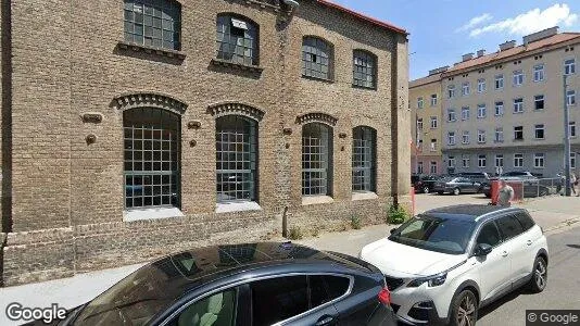 Apartments for rent in Vienna Favoriten - Photo from Google Street View