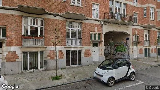 Apartments for rent in Brussels Elsene - Photo from Google Street View