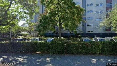 Apartments for rent in Berlin Spandau - Photo from Google Street View
