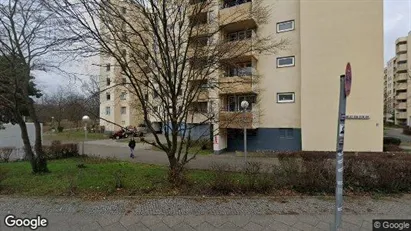 Apartments for rent in Berlin Spandau - Photo from Google Street View