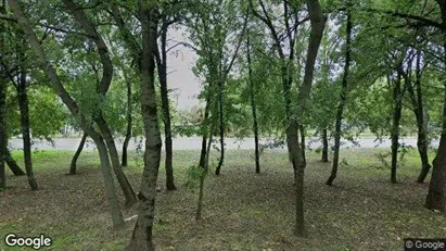 Apartments for rent in Hajdúszoboszlói - Photo from Google Street View