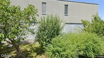 Apartments for rent in Zürich Distrikt 7 - Photo from Google Street View