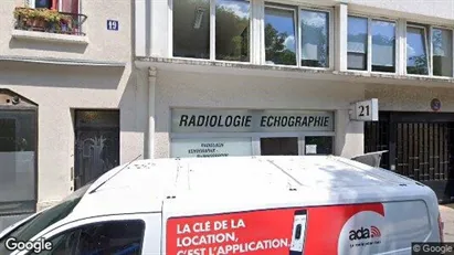 Apartments for rent in Paris 15ème arrondissement - Photo from Google Street View