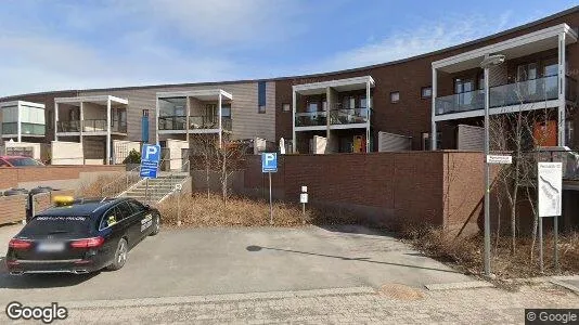 Apartments for rent in Helsinki Itäinen - Photo from Google Street View