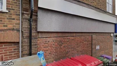 Apartments for rent in Gerrards Cross - Buckinghamshire - Photo from Google Street View