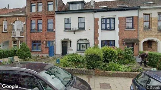 Apartments for rent in Brussels Schaarbeek - Photo from Google Street View