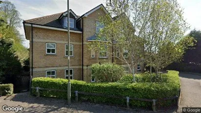 Apartments for rent in London N11 - Photo from Google Street View